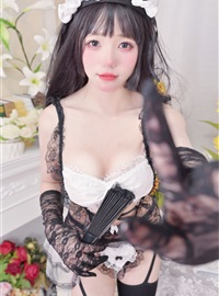 Bite the Rabbit Mother - NO.026 Maid Black and White Lace Cat Ear Gloves(10)
